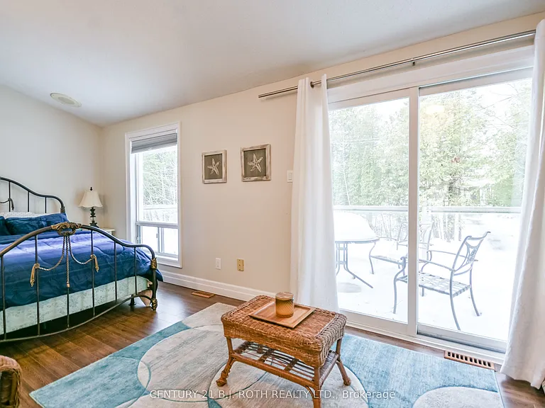 991 Shore Ln — Photo 22