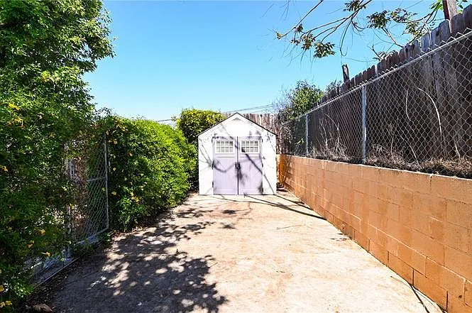 14322 Tedford Dr — Photo 23