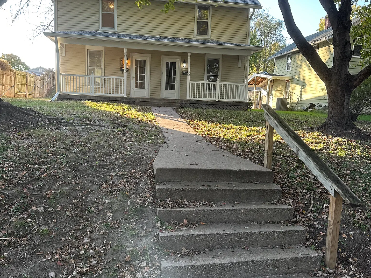 410 Busch St — Photo 1