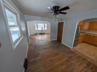 622 Essex St, Bangor, ME 04401