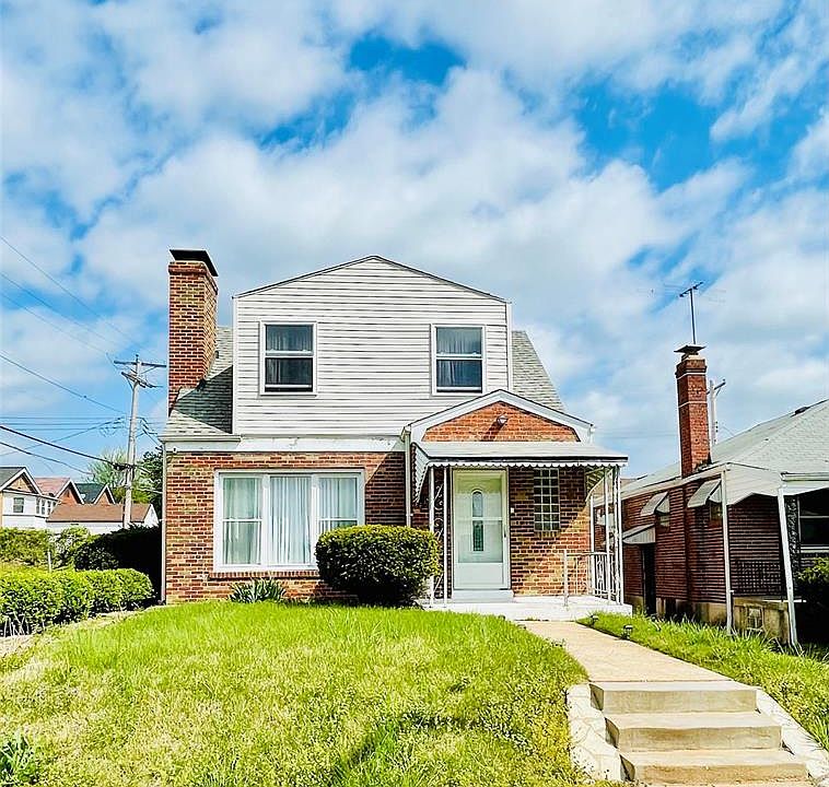 1st image of 1439 McLaran Ave