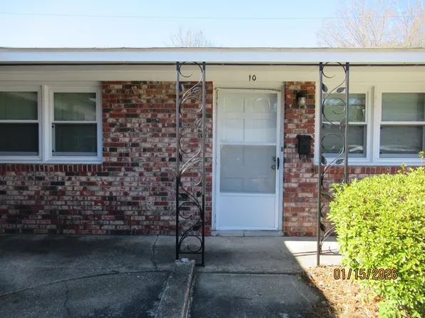 Twin Magnolia-55 & Older- 2 Bedroom, 2 Bathroom Apartment, 326 W Hampton Ave #2758193D9, Sumter, SC 29150