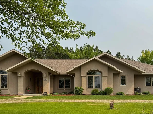 14838 Pine Ave, Little Falls, MN 56345