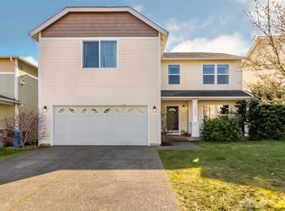 18437 95th Avenue Ct E, Puyallup, WA