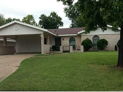 2515 McLeod St, Bossier City, LA, 71111