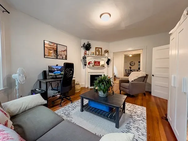 287 Chestnut Ave #1 — Photo 3