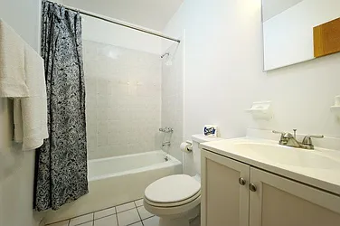 Rented by Eisenberg Exclusives