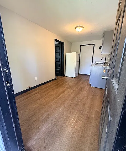 2308 Harlem St — Photo 36