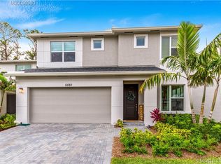 6680 Pointe Of Woods Dr, West Palm Beach, FL 33413
