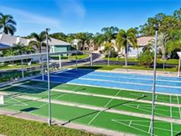 10716 Blue Bimini Cir — Photo 24