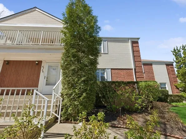 67-26 230th Street #52, Bayside, NY 11364