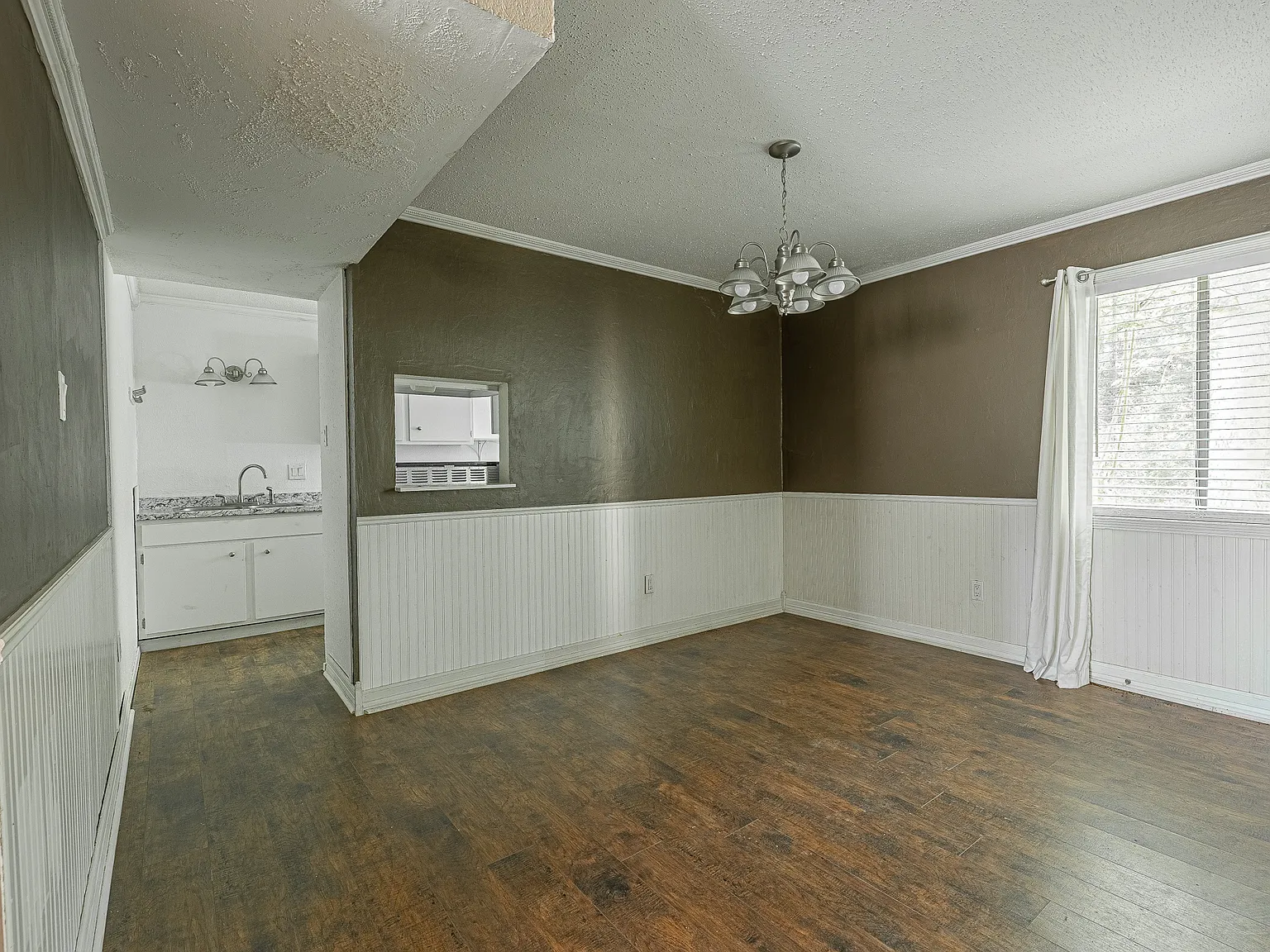 4403 Carter Creek Pkwy unit 2 — Photo 3