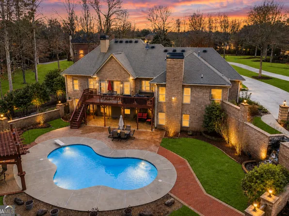 50 Red River Ct, Covington, GA 30014