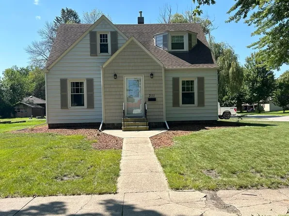 311 1st Ave SW, Pocahontas, IA 50574