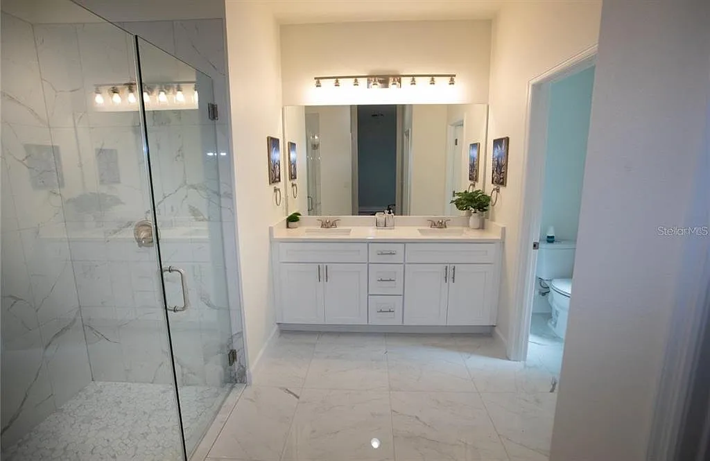 4 bed, 2.0 bath, 1897 sqft, $2,450 — Photo 4