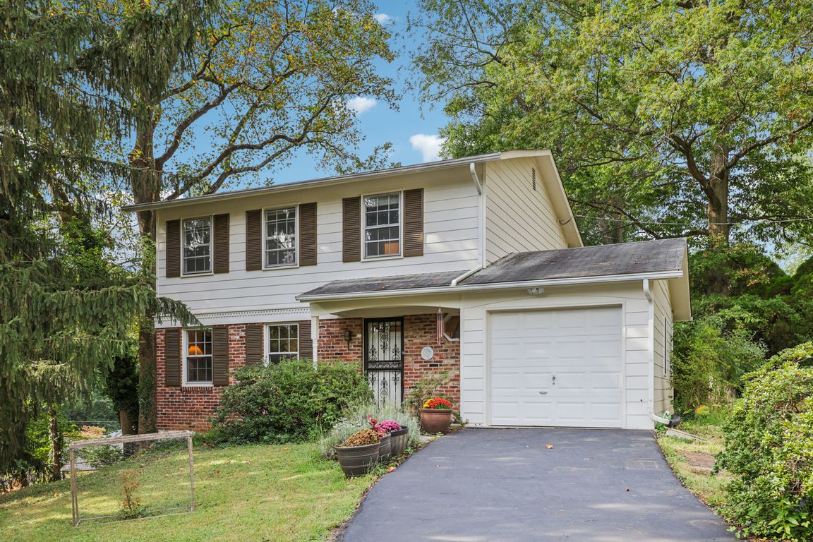 McComas Ave-S2309-001.jpg