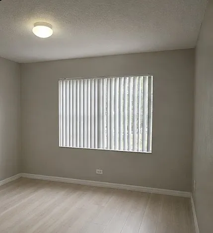 4832 Cumbrian Lakes Dr — Photo 16