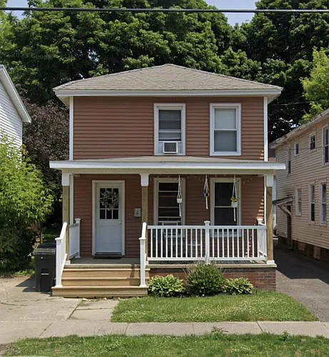 173 W 8th St Photo 1