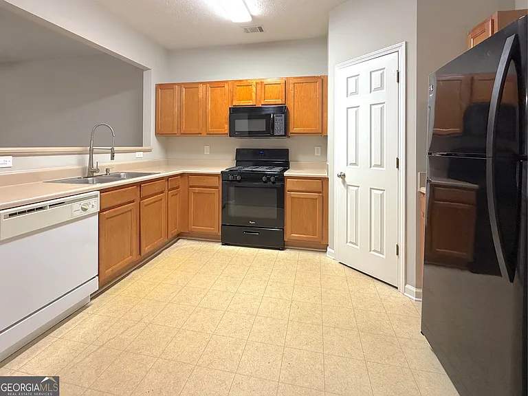 3845 Grovemont Pl — Photo 9