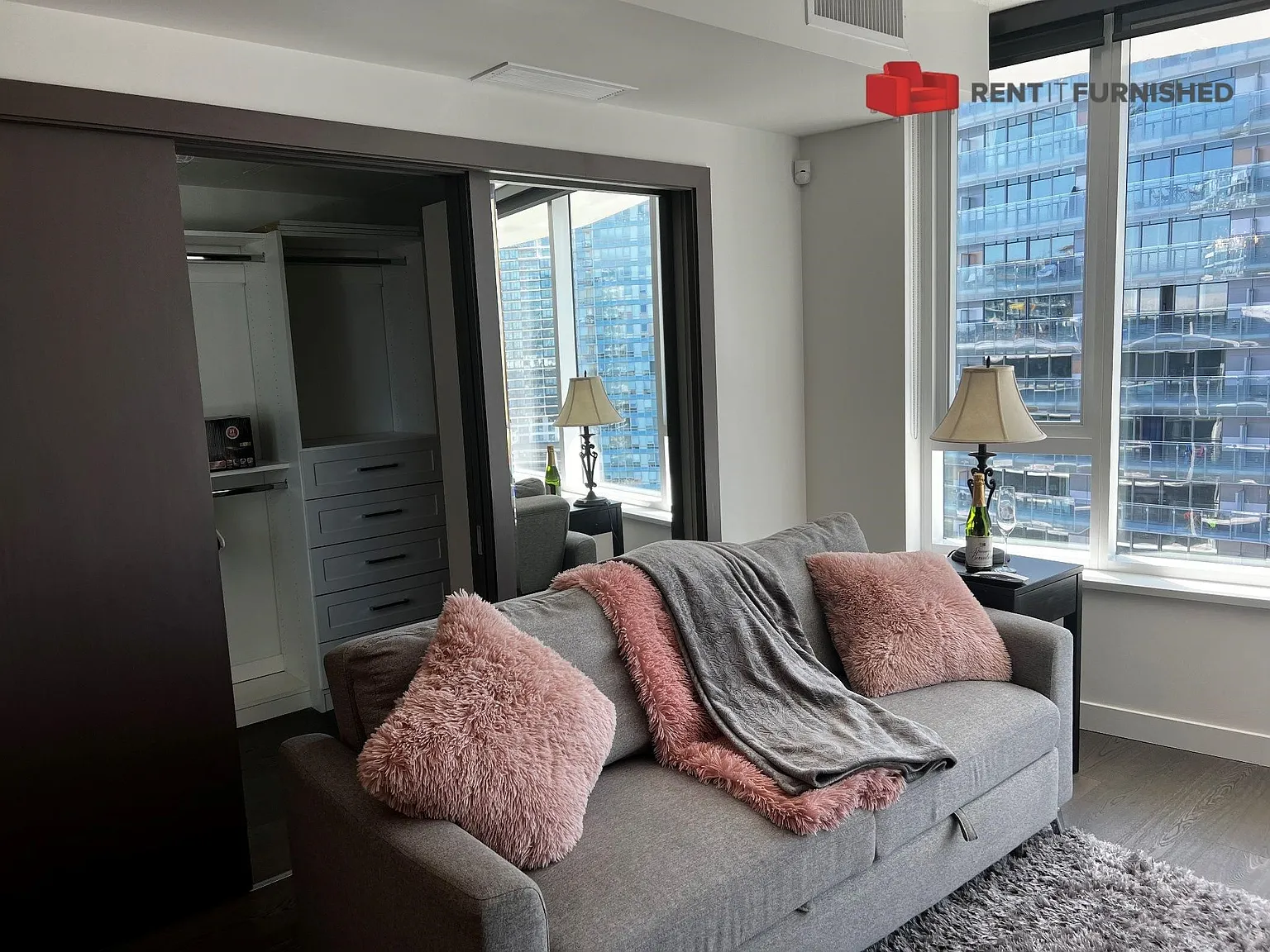 1 bed, 581 sqft, $3,395 — Photo 3