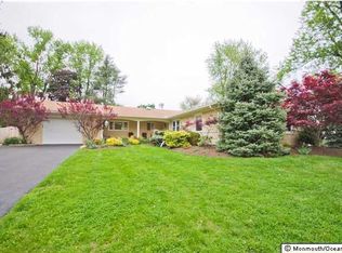 22 Clinton Dr, Manalapan, NJ 07726