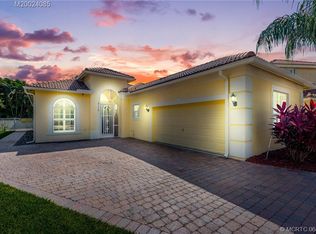 2175 NW Marsh Rabbit Ln, Jensen Beach, FL 34957