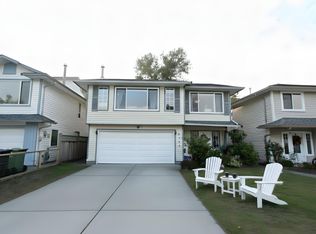 5531 Oliver Dr, Richmond, BC V6V2P2