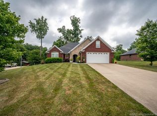1028 Frontier Trl, Greenville, IN 47124
