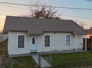 8867 Hudson Pl, Bakersfield, CA 93307