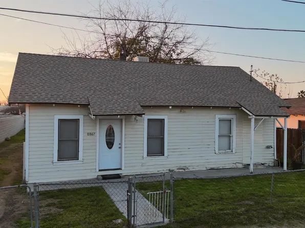 8867 Hudson Pl, Bakersfield, CA 93307