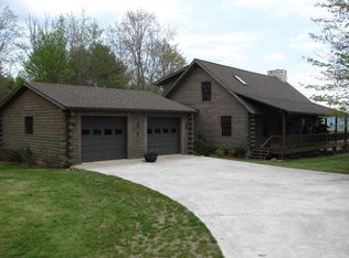 8284 Whitehead Rd, Hammondsport, NY 14840