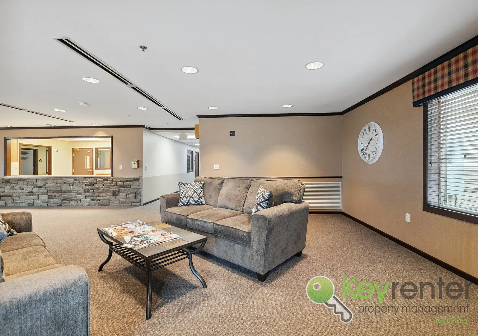 $650 / 1 br / 1.0 ba / 630 sqft Simple Living - Studio Apartments! — Photo 3