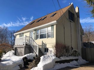 3 Keith Rd, Hopatcong, NJ 07843