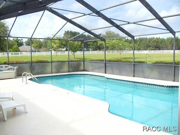 4th image of 127 N Hambletonian Dr