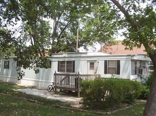 109 W Medcalf St, Dale, IN 47523