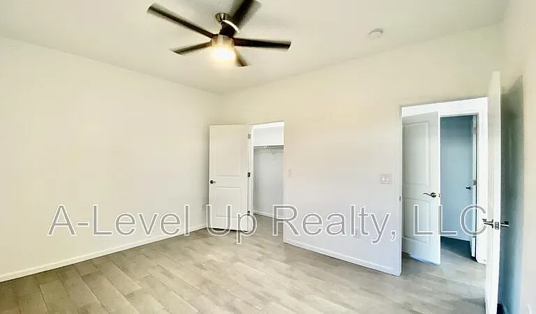 1310 S San Jacinto Dr #1 — Photo 9