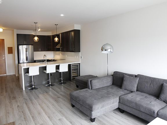 3rd image of 1760 NW 56th St APT 616