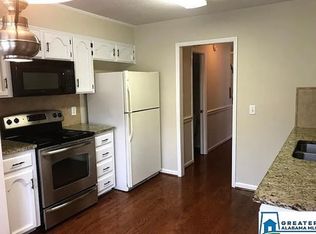 10 Chase Plantation Pkwy, Birmingham, AL 35244