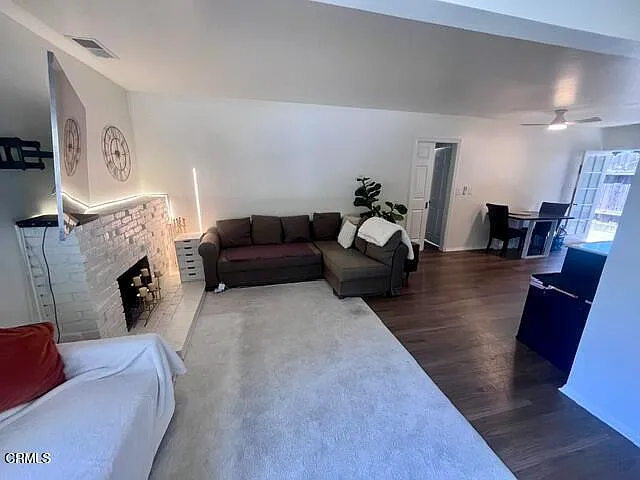 2136 Crescent Ave — Photo 6