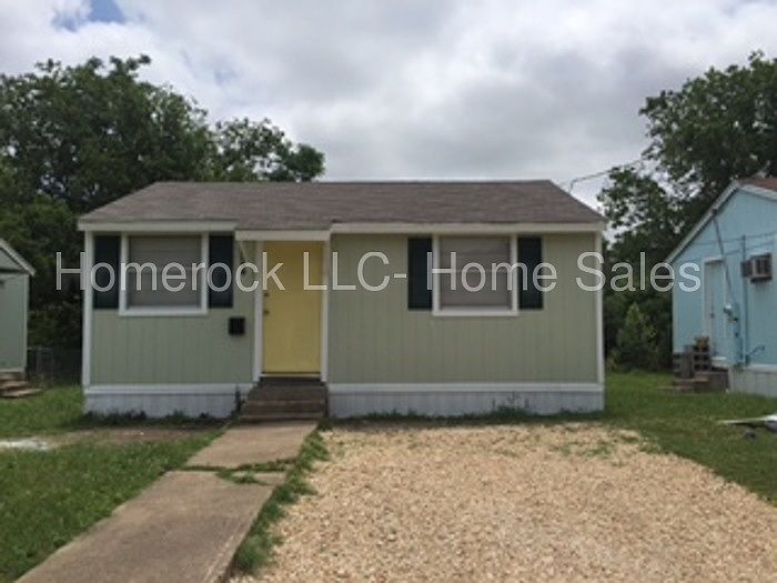 1st image of 524 Little Ave