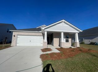 2437 Grand Meadow Dr #182, Chandler K Longs, SC 29568
