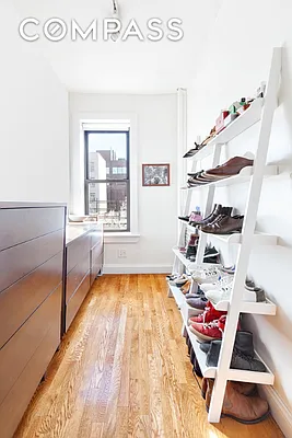 Rented by Compass | media 11