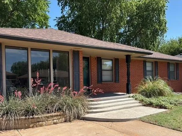 323 Hayden Blvd, Elk City, OK 73644