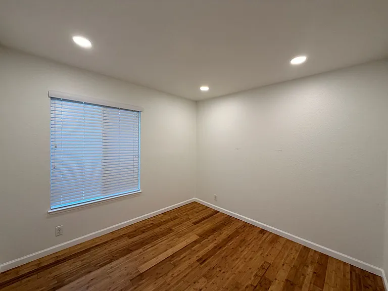 5929 Mabie Ct — Photo 9