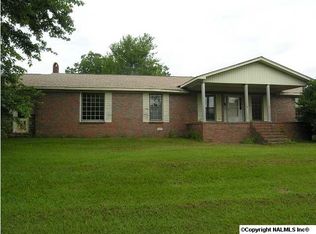 116 Leemon Rd, Falkville, AL 35622