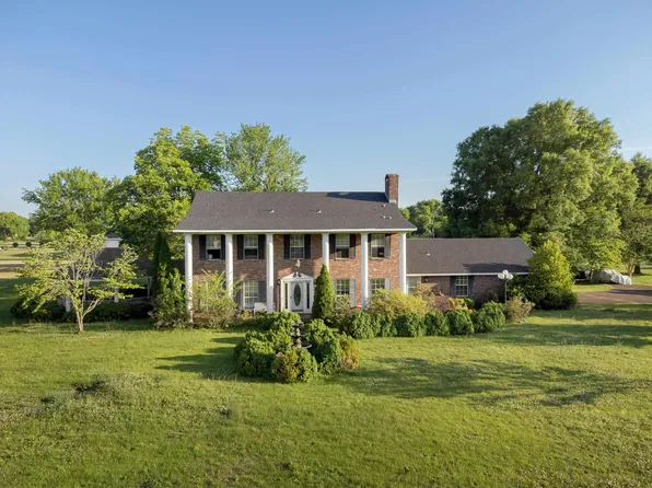 3540 Locker Ln, Florence, AL 35634