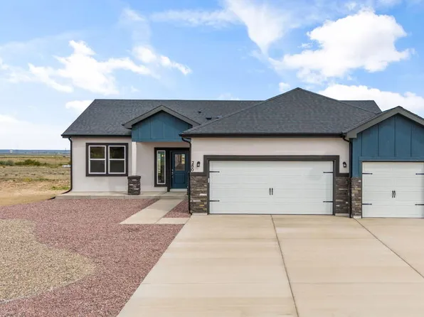 280 S Meriweather Dr, Pueblo West, CO 81007