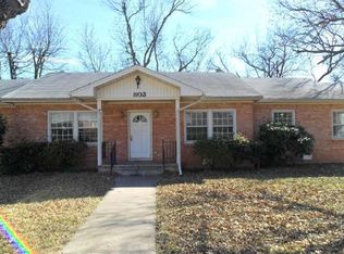 803 Sanders St, Bowie, TX 76230
