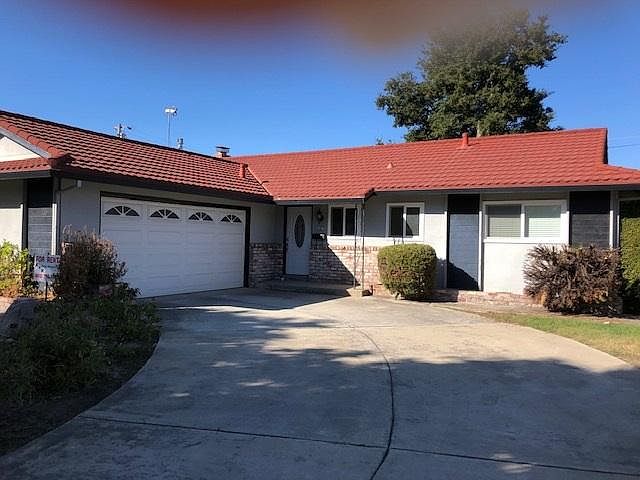 1st image of 4401 Moran Dr