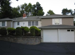 34 Lewis Dr, Madison, NJ 07940